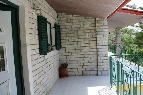 Paxos Rock Apartments
