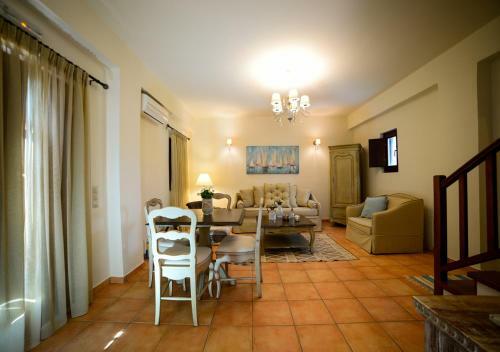 Hostal Focalion Castle Luxury Suites