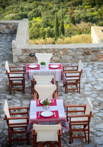 Hostal Focalion Castle Luxury Suites
