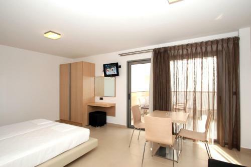 Summertime Boutique Hotel & Spa