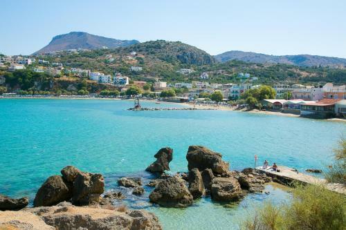 Plaka Villa Sleeps 6 Pool Air Con Wifi