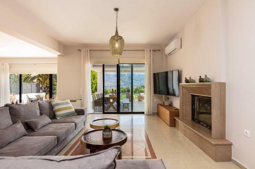 Villa Artemisia With Private Pool
