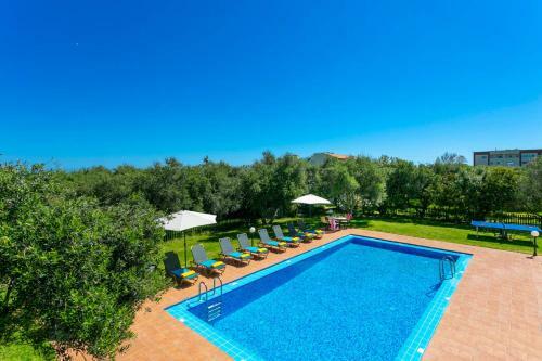 Pirgos Villas, With Optional Heated Pool