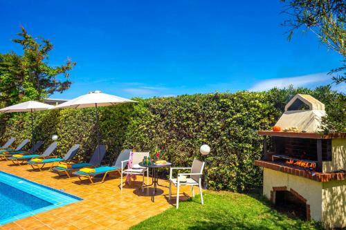 Pirgos Villas, With Optional Heated Pool