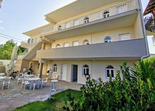 Apartamento Polychrono Green Gardens