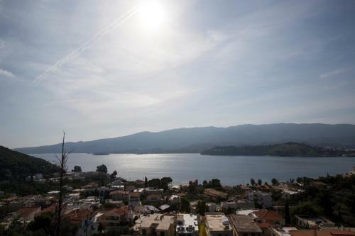 Kalavria Luxury Suites