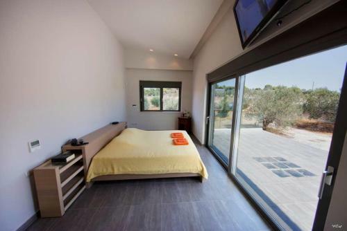 Loutraki � Tramonto Di Olive - Gorgeous Pool Villa