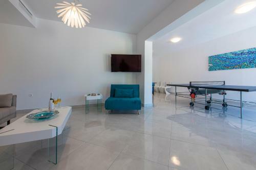 Crown Jewel Villa