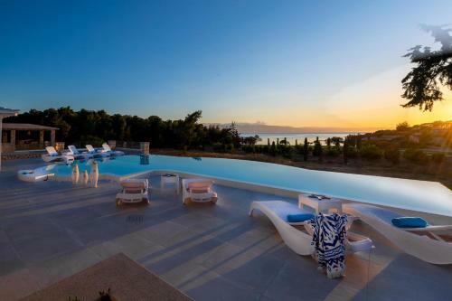 Crown Jewel Villa