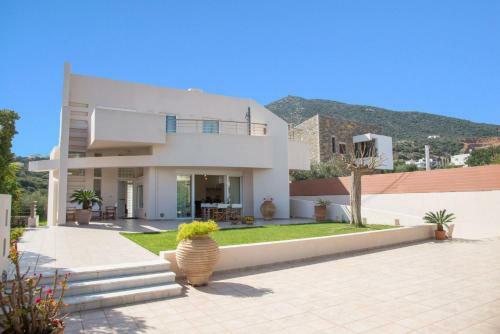 Luxury Villa Blanche 4 Bedrooms