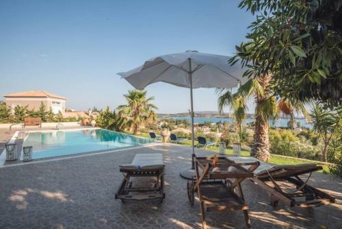 Luxurious Cosy Villa Breathtaking Seaview Pool