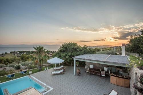 Luxurious Cosy Villa Breathtaking Seaview Pool