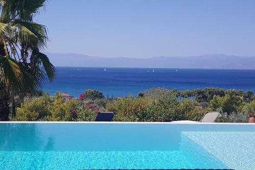 Luxurious Cosy Villa Breathtaking Seaview Pool