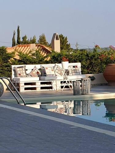 Luxurious Cosy Villa Breathtaking Seaview Pool
