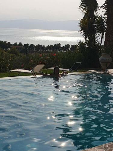 Luxurious Cosy Villa Breathtaking Seaview Pool