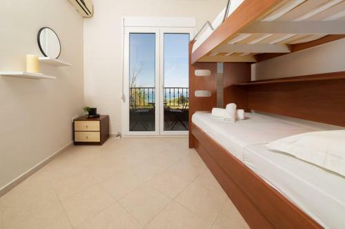 Pigadaki Villas Polychrono