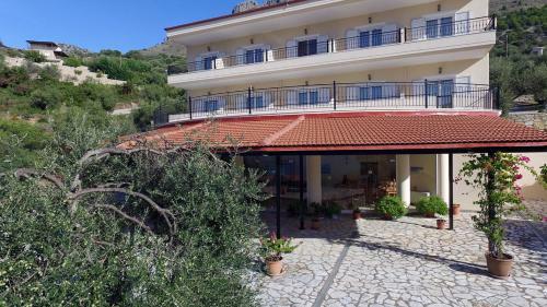 Hostal Plataria Palace