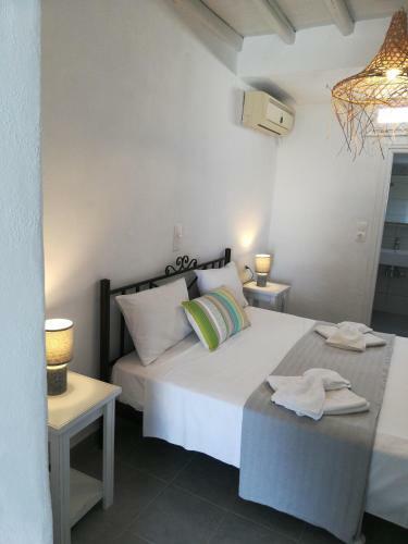 Hostal Artemis Studios Sifnos