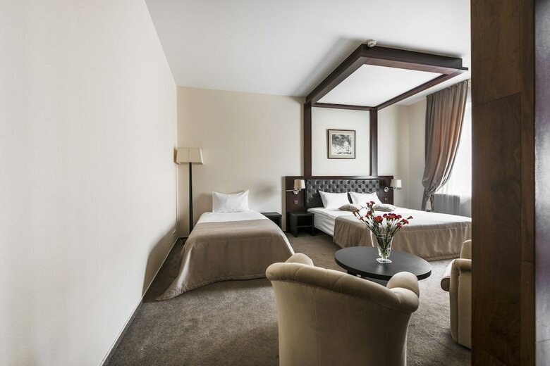 Hotel Amberton Cozy