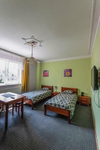 Hostal Regina Guest House