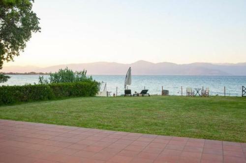 Seaside Villa In Rodia
