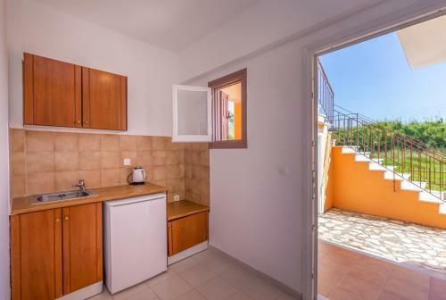 Frida Apartments "by Checkin"