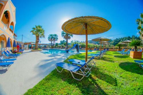 Lagoon Hotel & Apartments