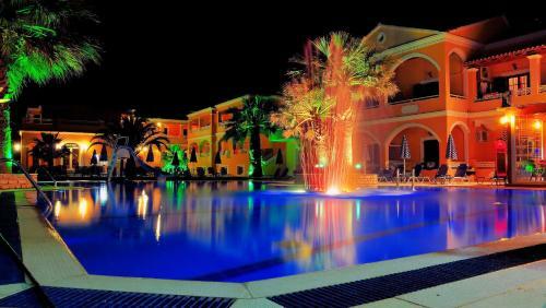 Lagoon Hotel & Apartments