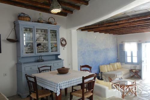 Seaside Traditional Cycladic House