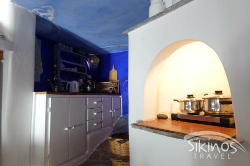 Seaside Traditional Cycladic House