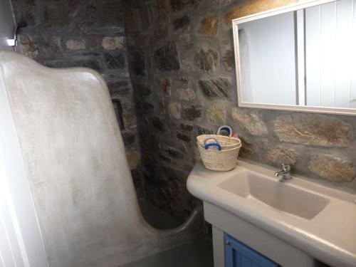 Villa Vagia 2 (Opsis-serifoshouses)