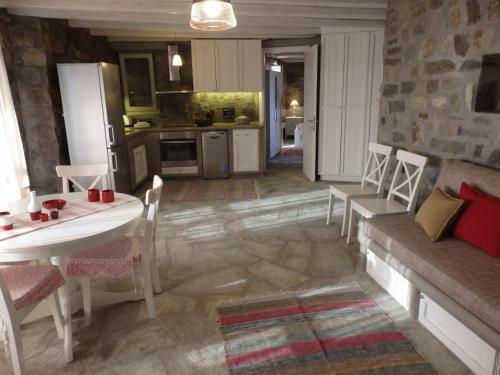 Villa Vagia 2 (Opsis-serifoshouses)
