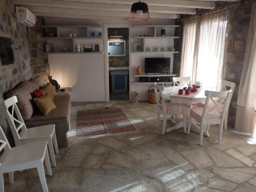 Villa Vagia 2 (Opsis-serifoshouses)