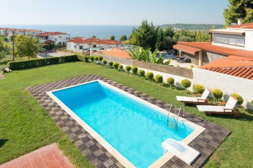 Miroir Private Pool Villa, Elani