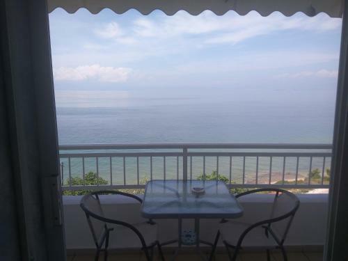 Apartamento Karantola Studios Kallirachi