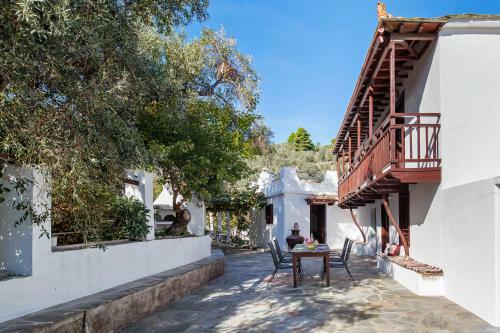Villa Aletri Pool Cottage