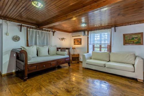 Villa Aletri Pool Cottage