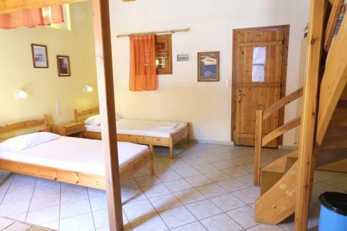 Hotel Taxiarchis Apartments