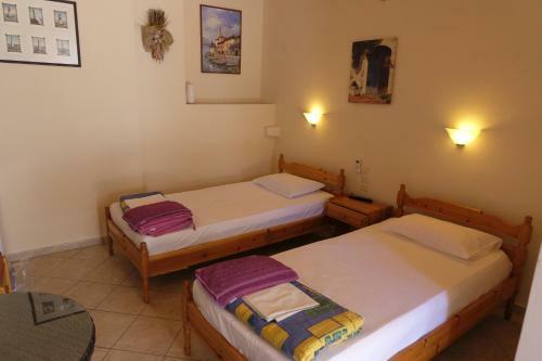 Hotel Taxiarchis Apartments