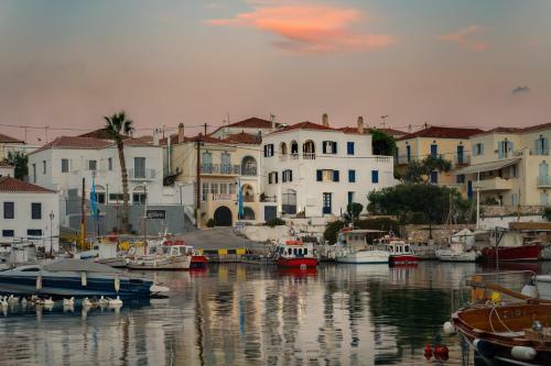 Hotel Porto Vecchio Luxury Suites