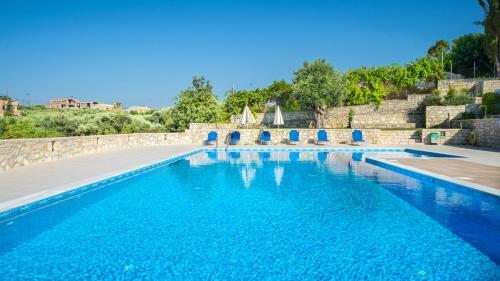 Villa Erythrous