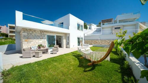 Villa Erythrous