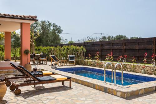 Aniso Villa