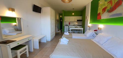 Artemis Apartments
