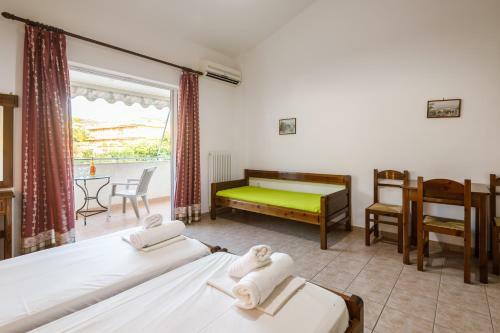 Villa Kosta Hotel & Apartments