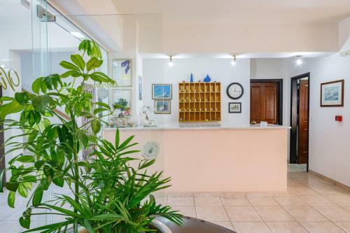 Villa Kosta Hotel & Apartments