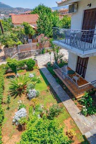 Villa Kosta Hotel & Apartments