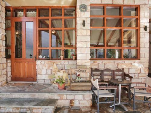 Apartamento Simplistic Holiday Home In Stournareika With Balcony