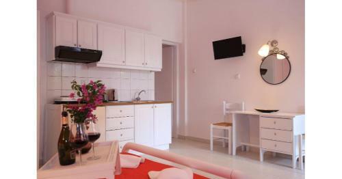 Athina Apartments