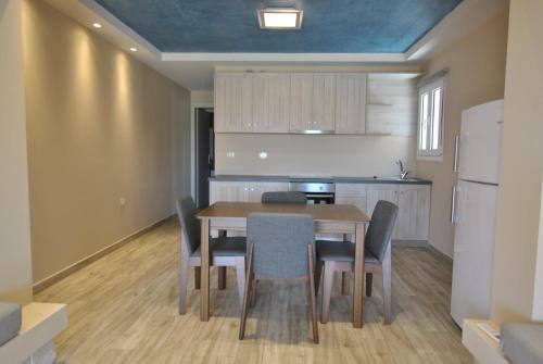 Papora's Apartments